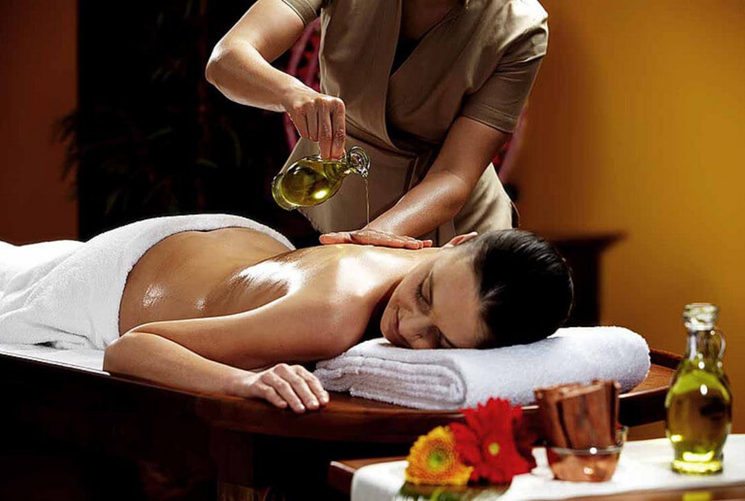le Massage Abhyanga Huilage Abhyanga